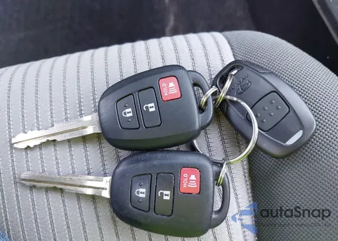 2014 Toyota Rav4 Le из США, поврежденный, VIN 2T3BFREV4EW228229